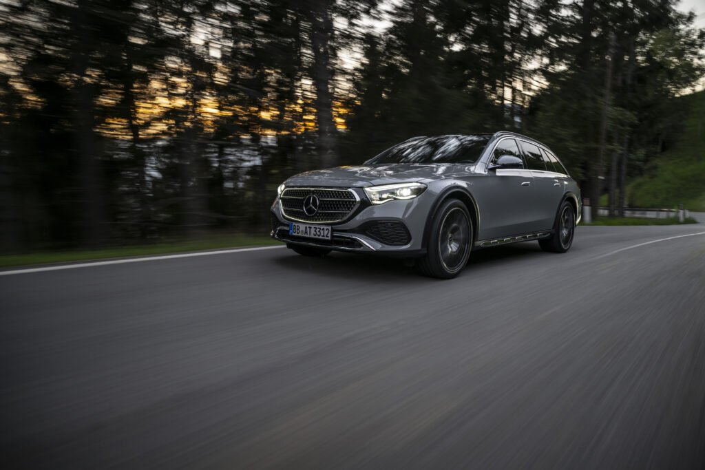 Mercedes-Benz Clase E Berlina: confort, tecnología y lujo en 2026